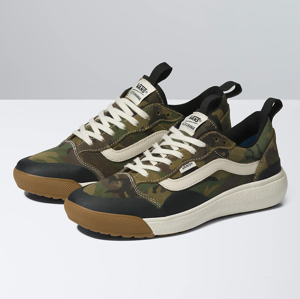 Vans camouflage hot sale shoes