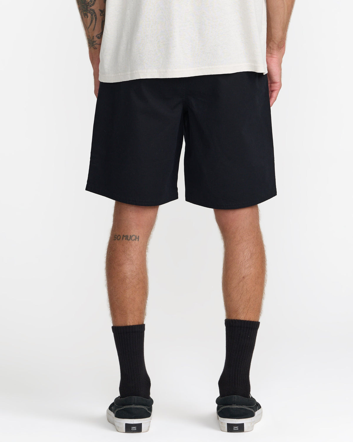 RVCA Weekend Elastic 2 19 Short RVCA Black on model back