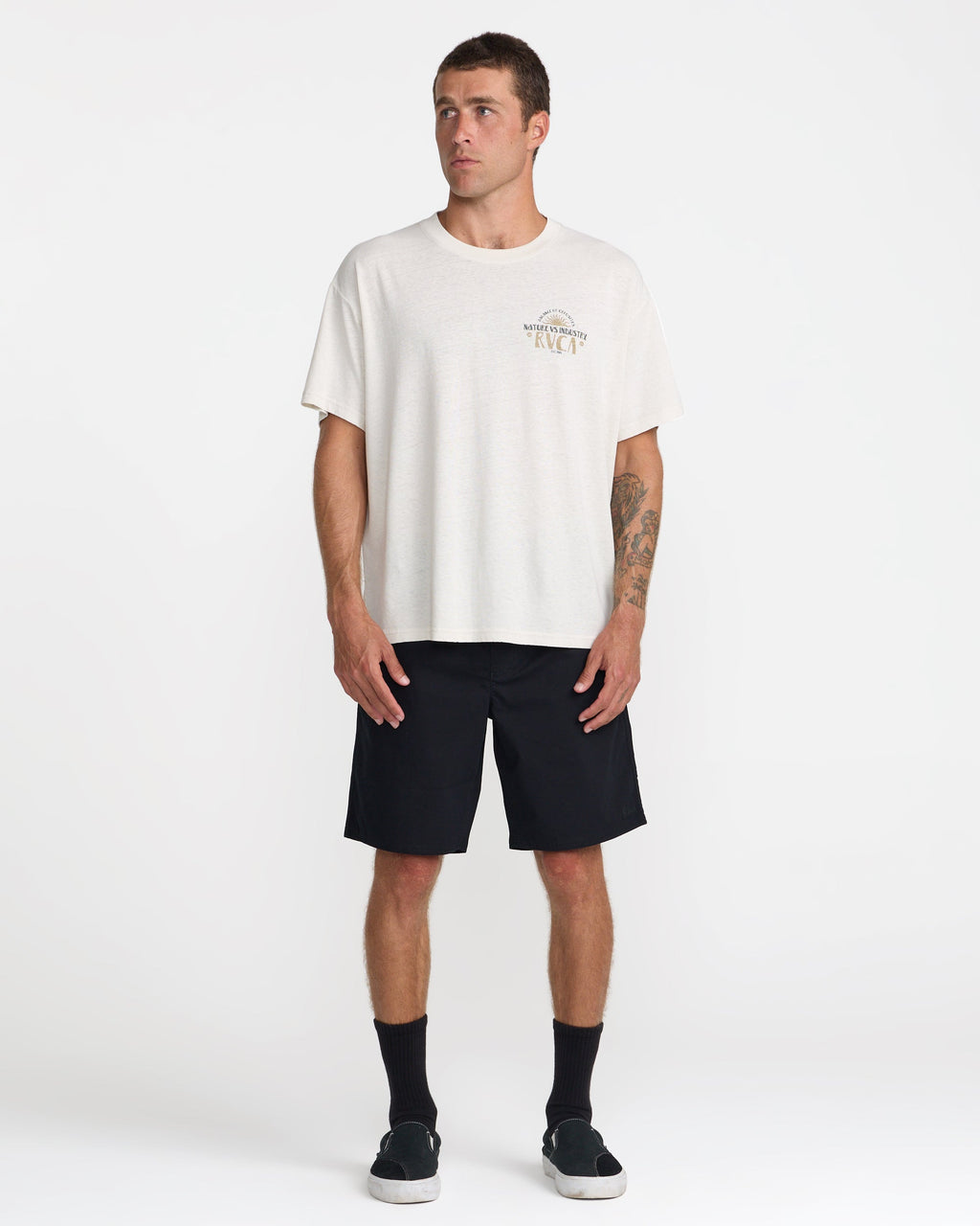 RVCA Weekend Elastic 2 19 Short RVCA Black on model