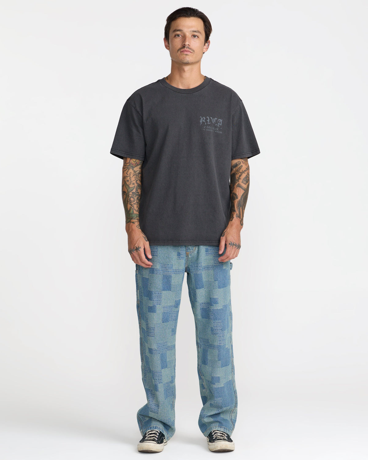 RVCA Big Press SS Tee Black on model