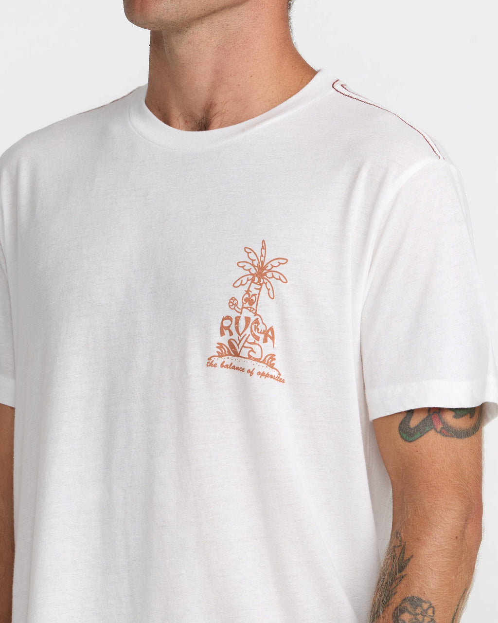 RVCA Mad Local SS Tee Antique White detail
