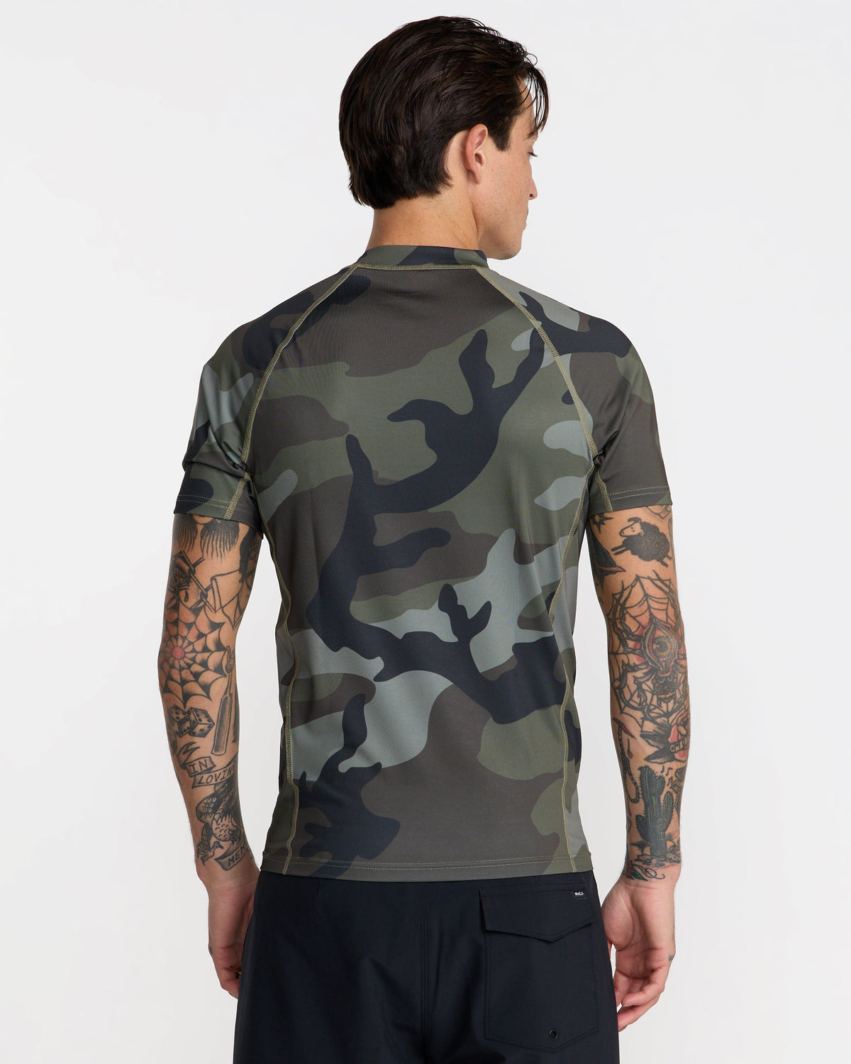 RVCA Short Sleeve Rashguard Camo on model back