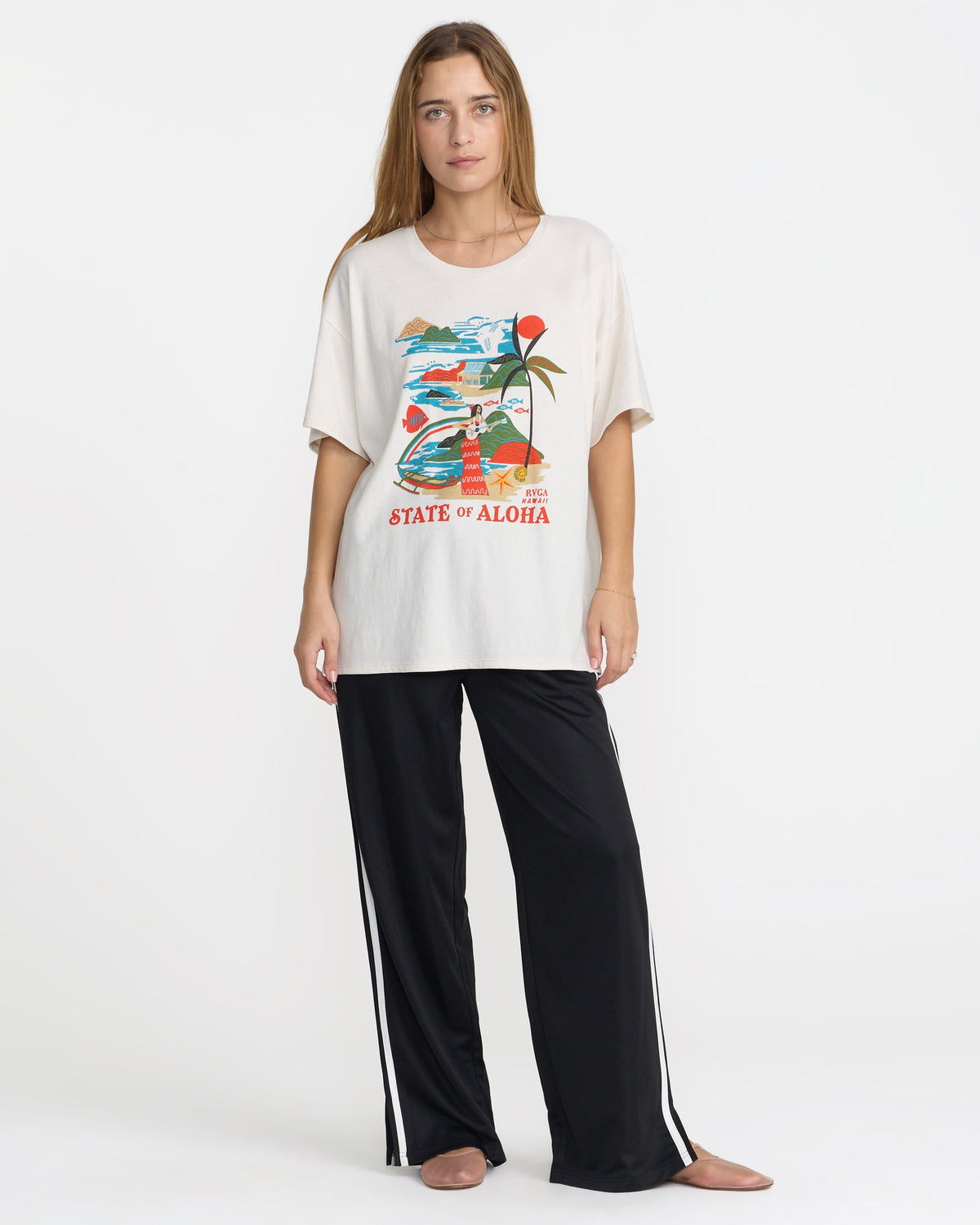 RVCA Visitor Oversized Tee Cloud on model