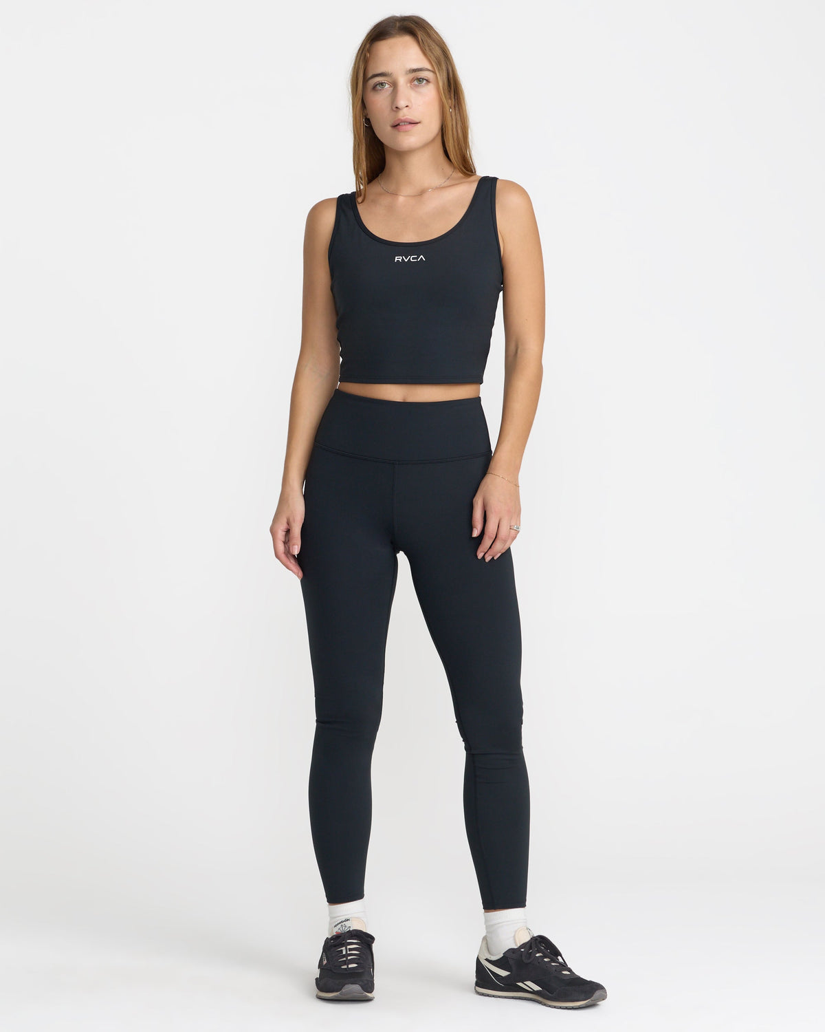 RVCA VA Essential Logo Tank RVCA Black on model