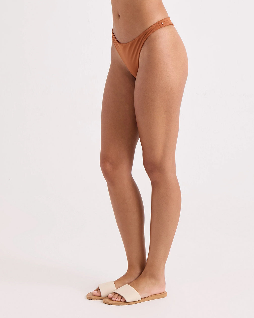 Volcom Simply Seamless Scoop Tiny Hen
