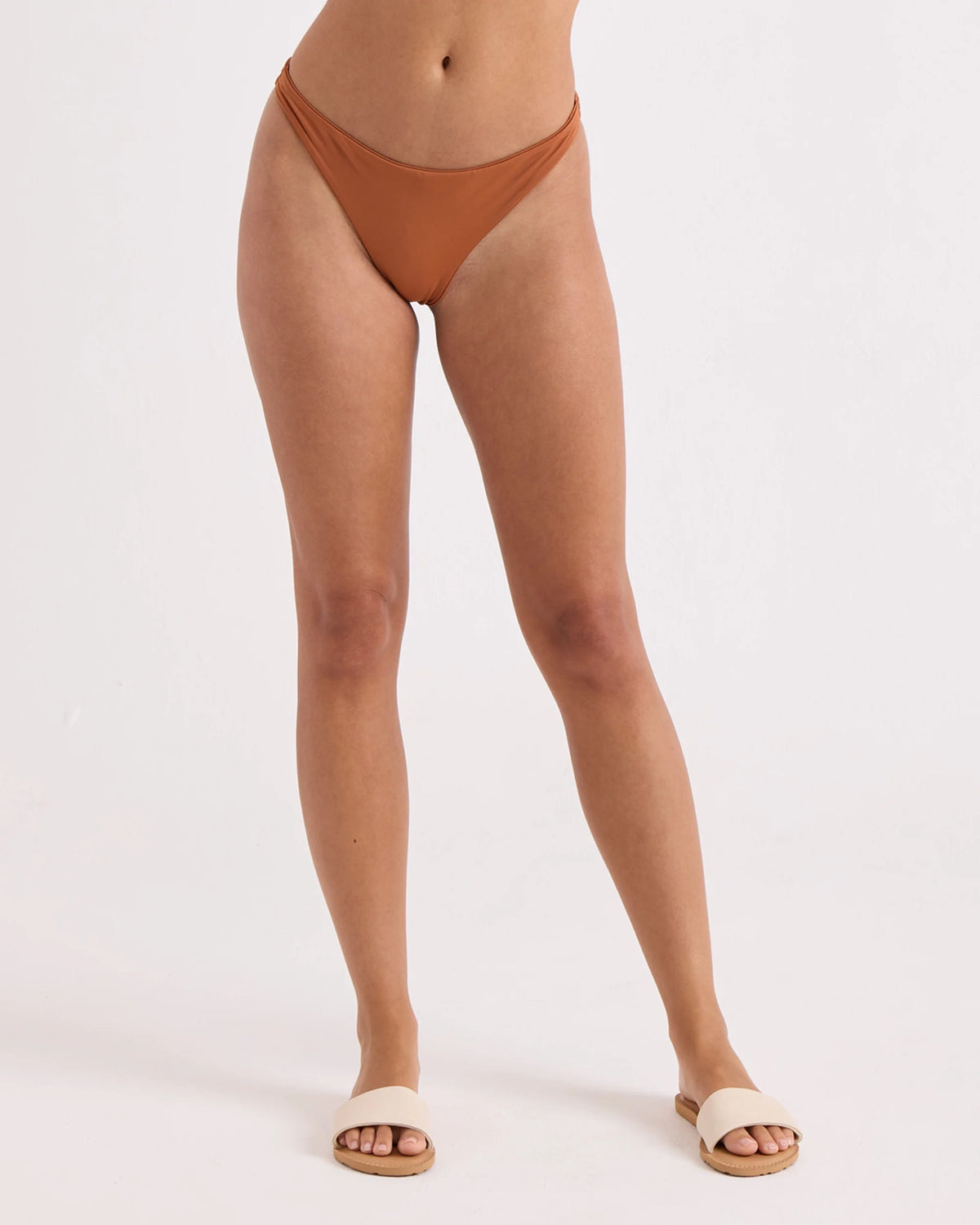Volcom Simply Seamless Scoop Tiny Hen
