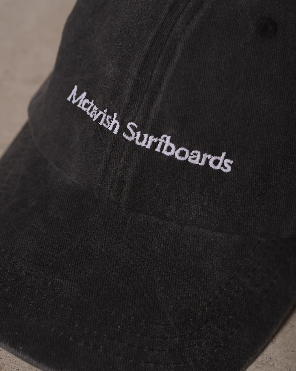 Mctavish - Serif Hat Black