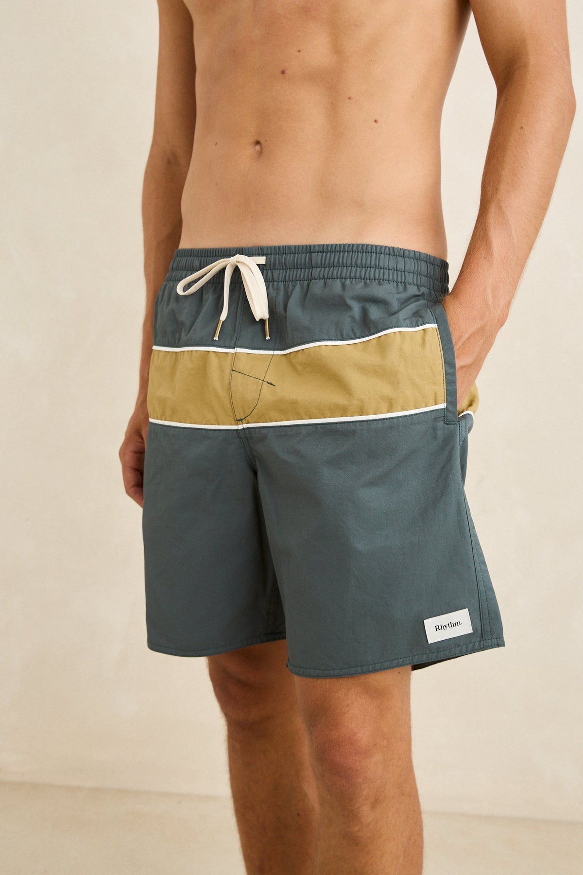 Rhythm Heritage Midway Beach Short Silver Pine
