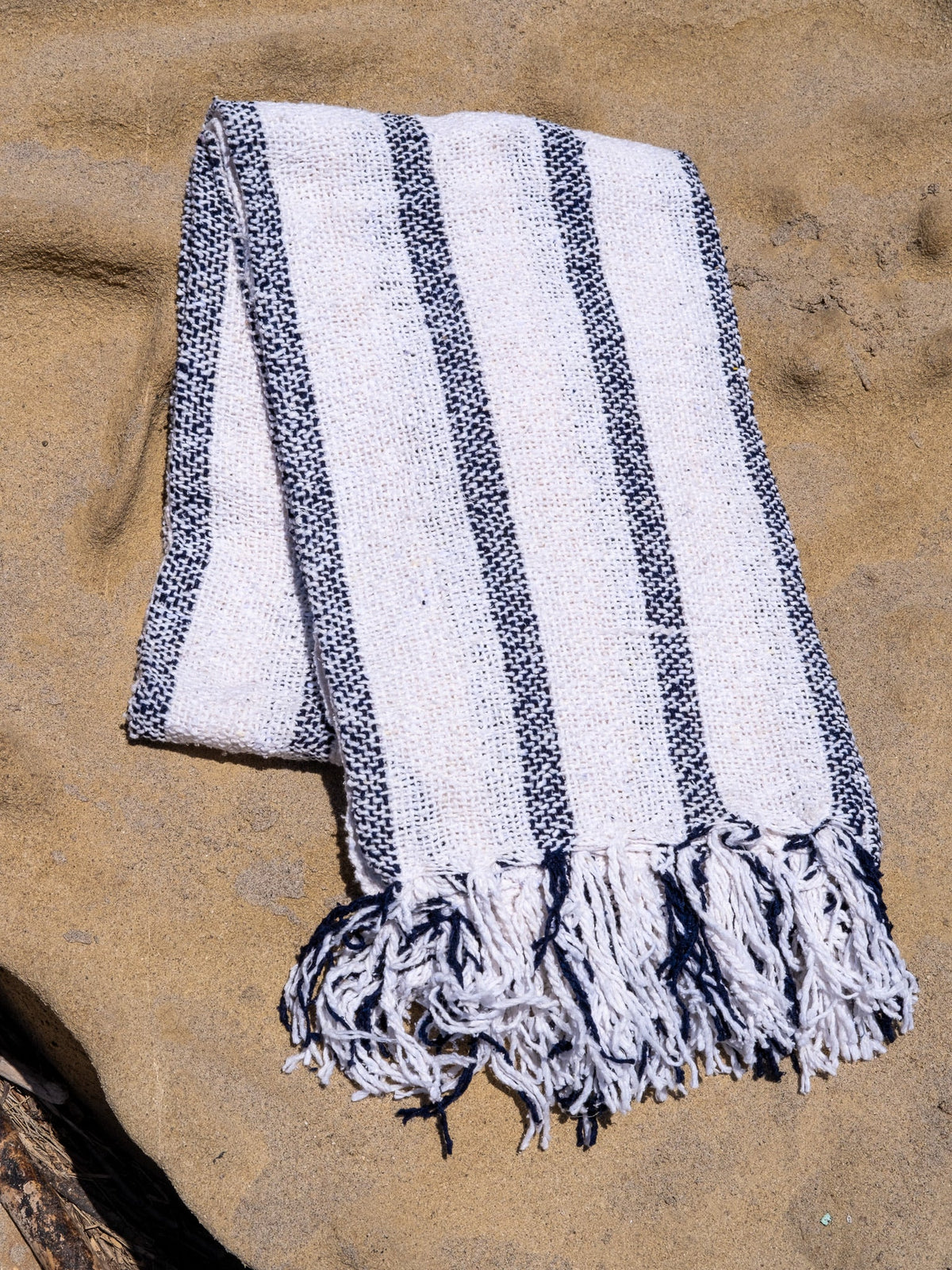Sundream Riviera Navy Stripe throw