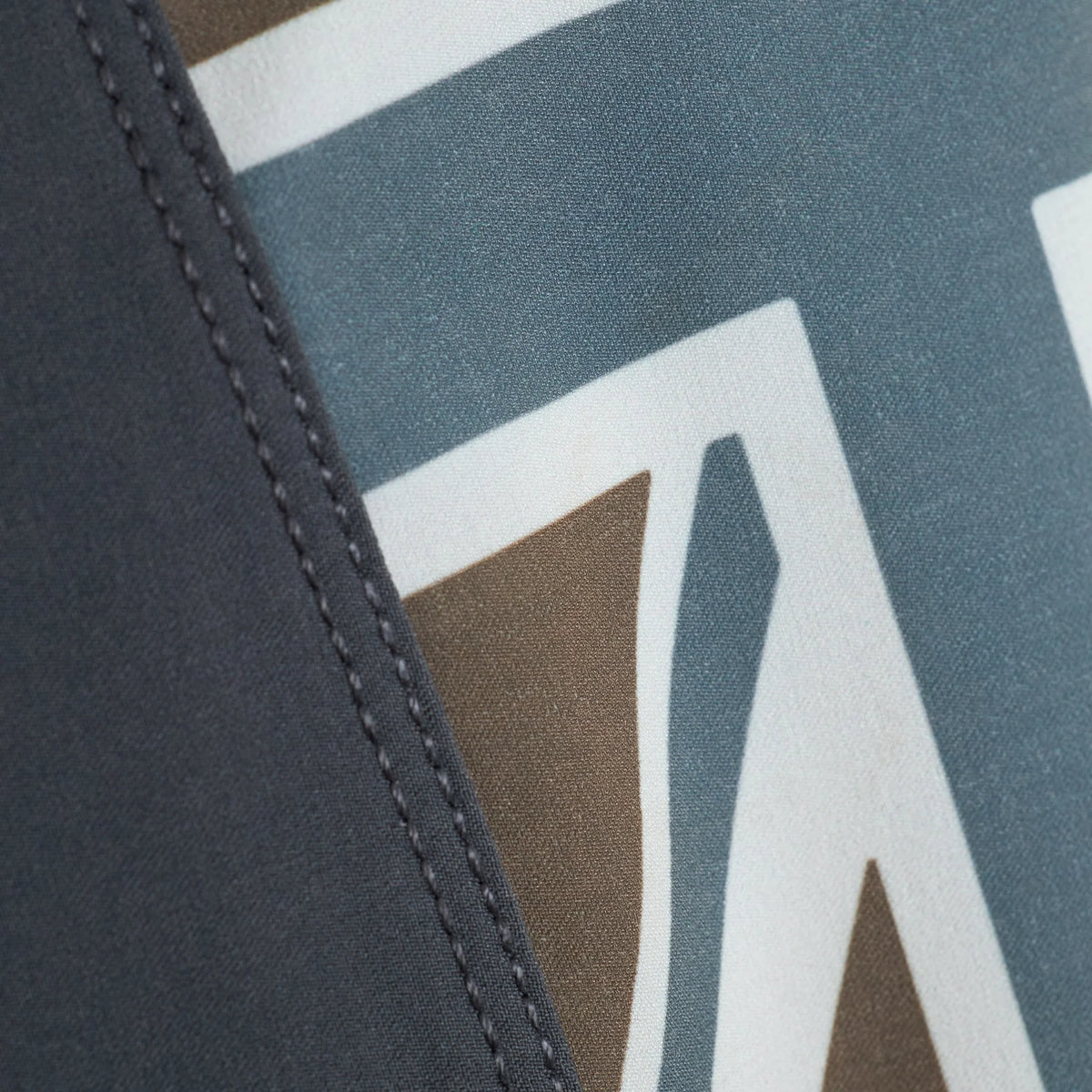 Florence Pro Hawaii Boardshort Charcoal
