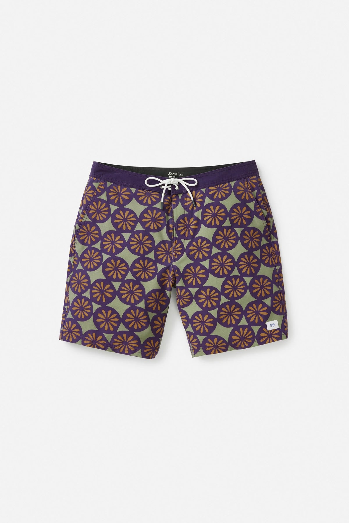 Katin Pond Hybrid Trunk Plum