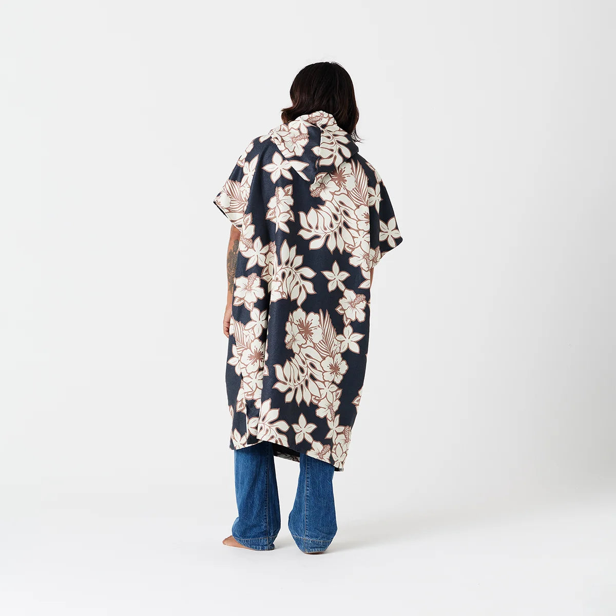 Slowtide Olinda Quick-Dry Poncho Black