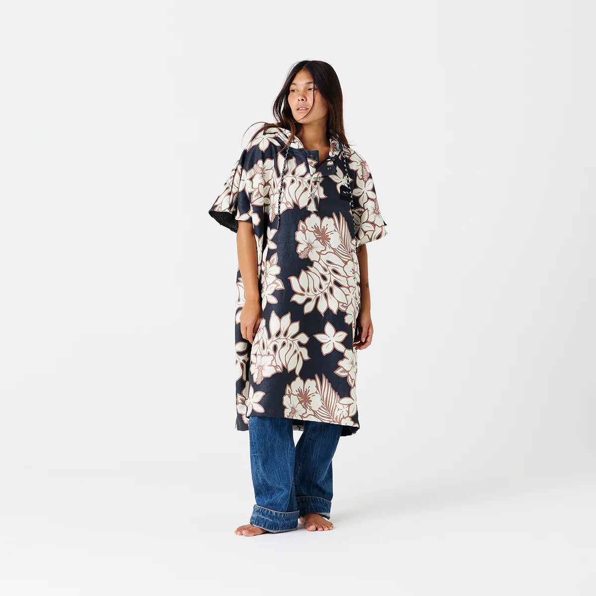 Slowtide Olinda Quick-Dry Poncho Black