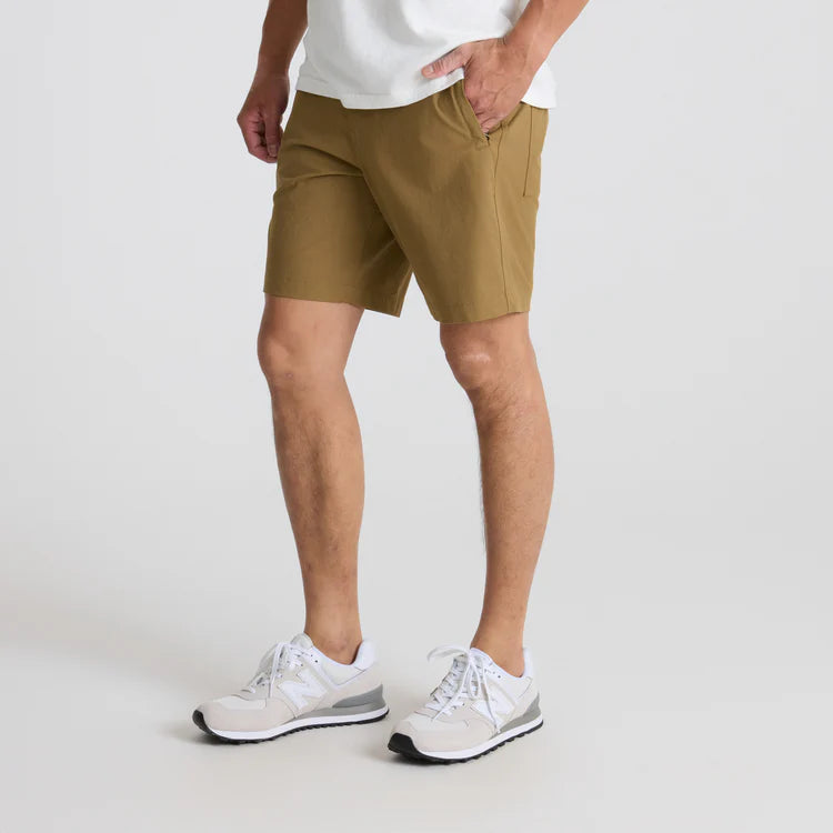 Roark Layover Pro Traveler Short Dark Khaki