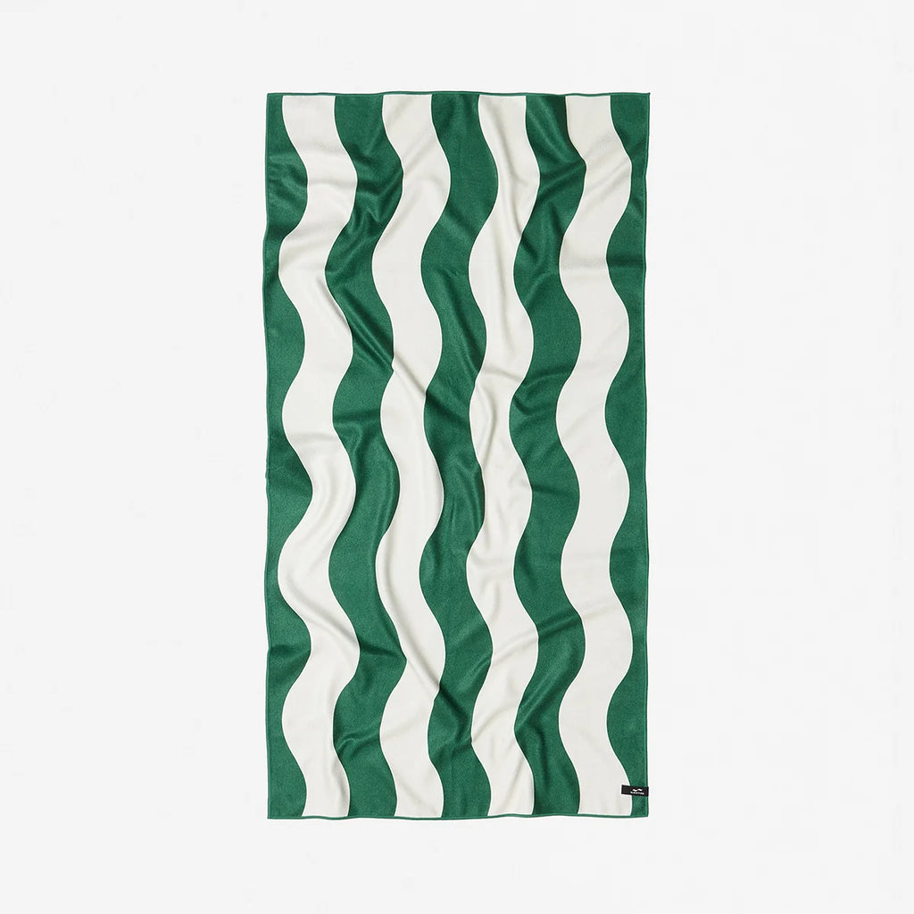Slowtide Stride Performance Quick-Dry Towel Green
