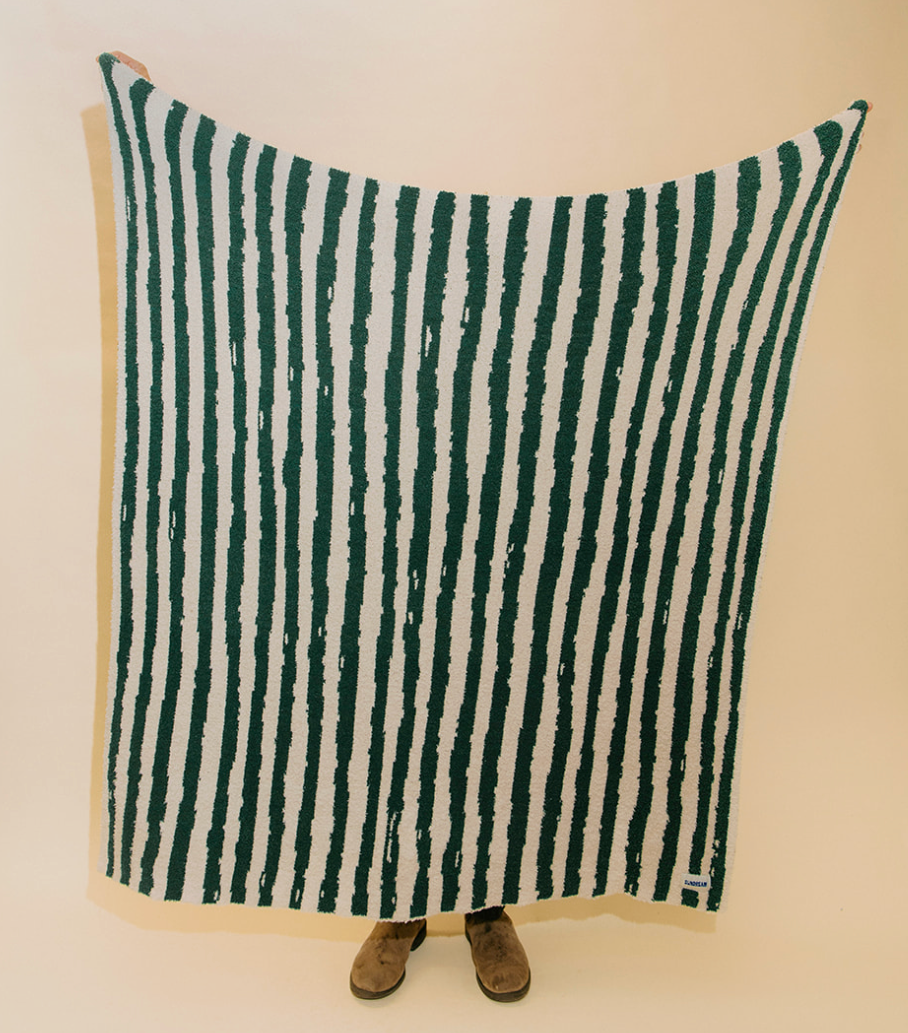 Sundream Green & Cream Stripe Plush Throw