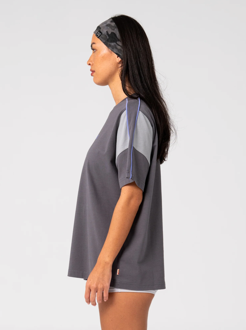 Rusty New Break 220 Oversize Tee Carbon
