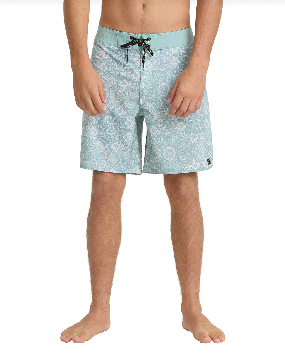 Billabong Good Times Pro 17 Boardshort Seaport