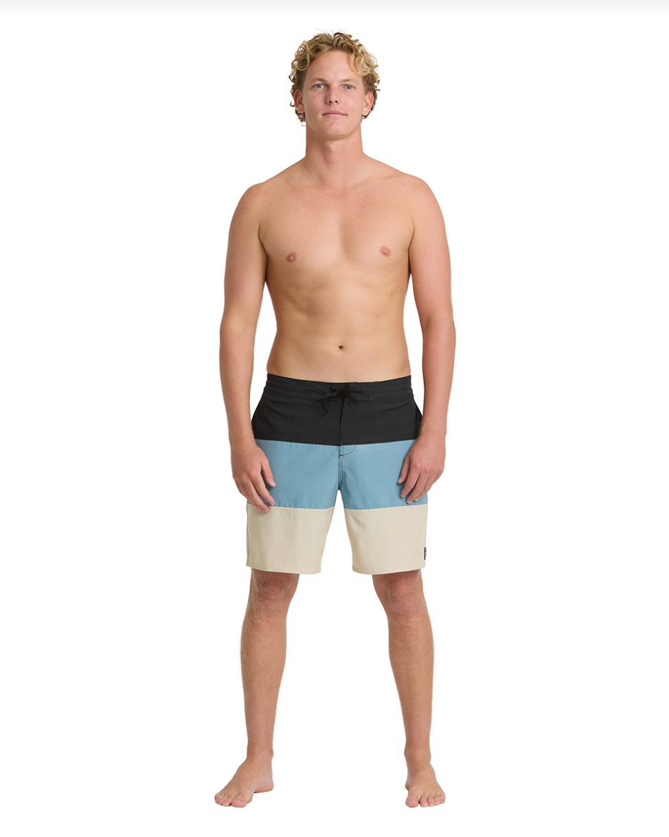 Billabong Tribong LT Boardshorts Oatmeal
