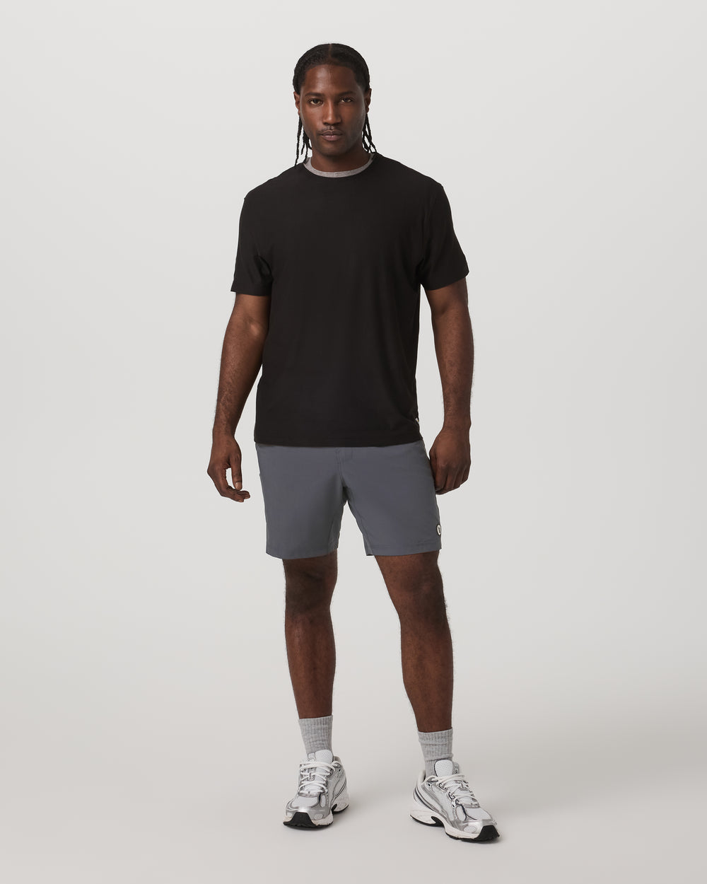 Vuori Kore Short Lined 7" Charcoal