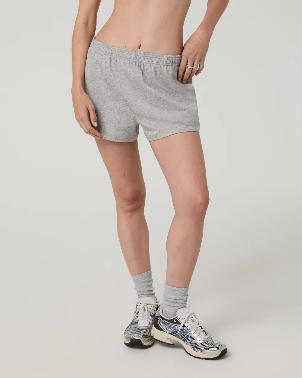 Vuori Halo Short Heather