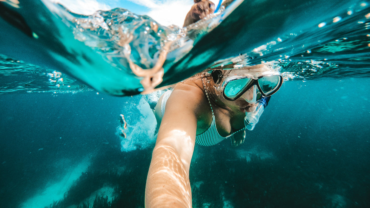 Snorkeling with GoPro The Handler