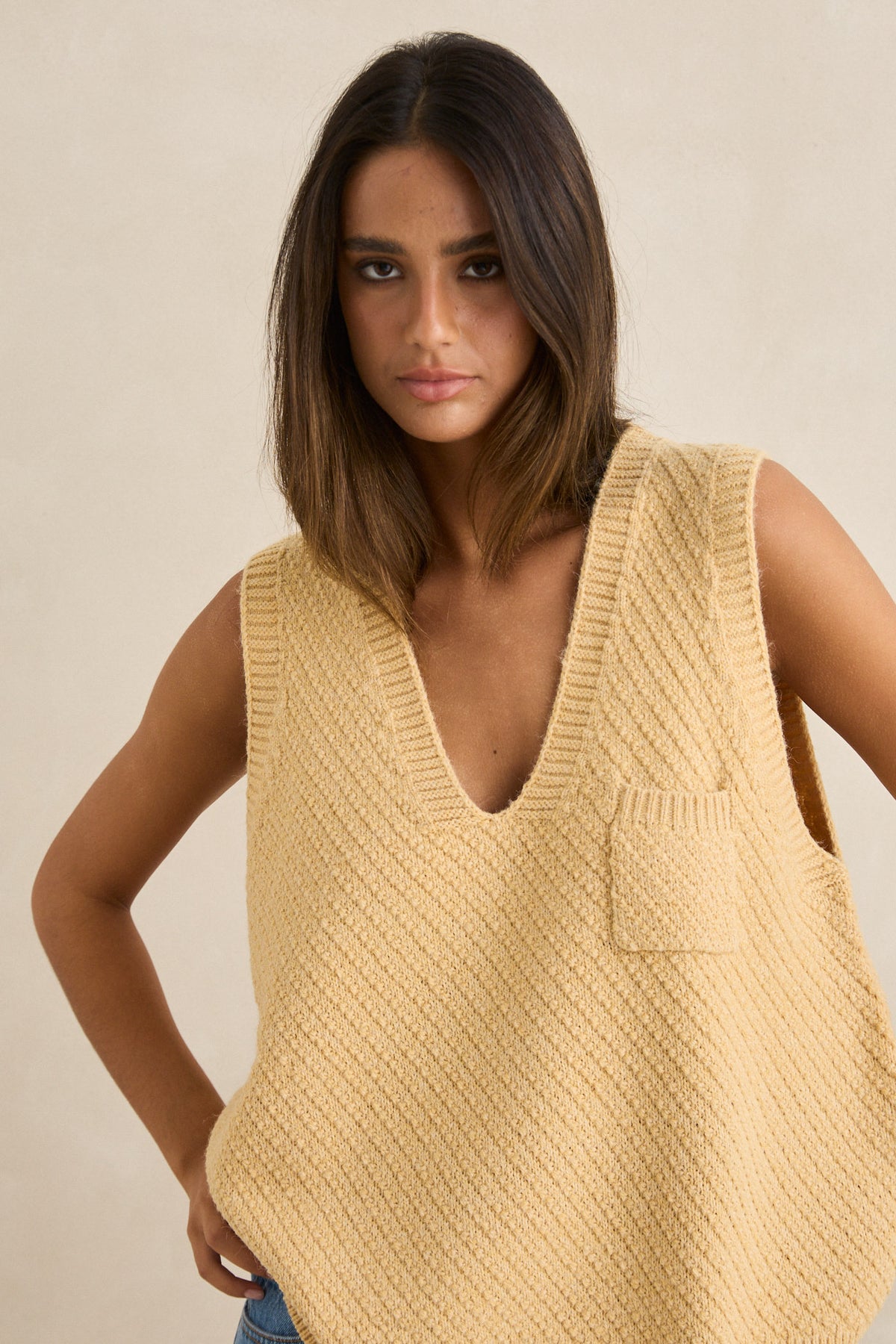 Rhythm Archer Knit Vest Sand