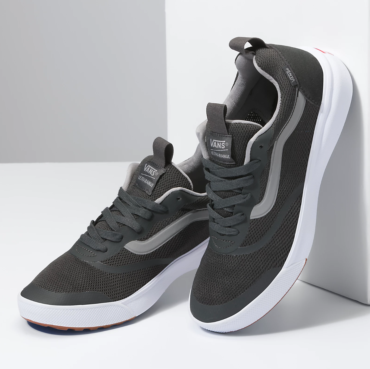 Vans UltraRange Rapidweld Shoe Charcoal