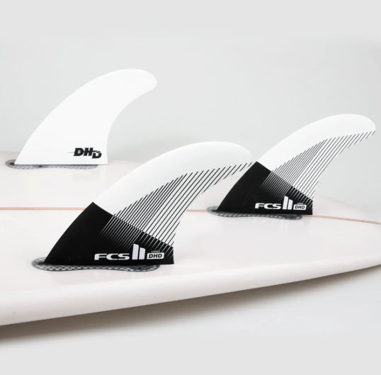 FCS II DHD PC Medium Tri Fin Black - SantoLoco Hawaii
